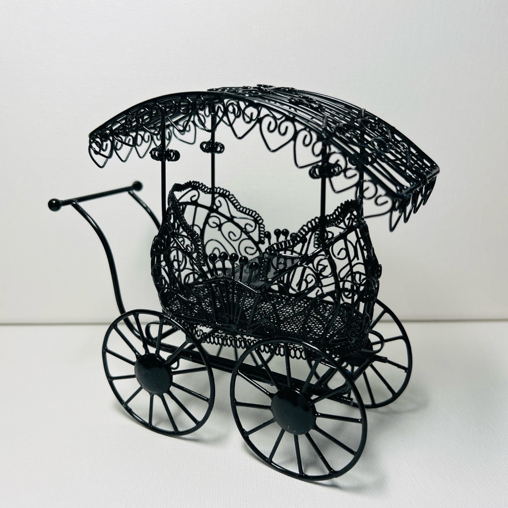 Dollhouse Elegant Black Wire Carriage